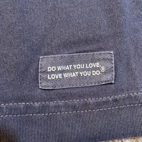 Life Is Good Keep it Simple Graphic Gray Long Sleeve - Picture 3 of 5